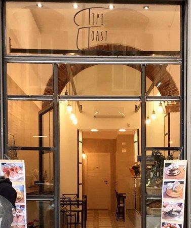 Tipi Toast